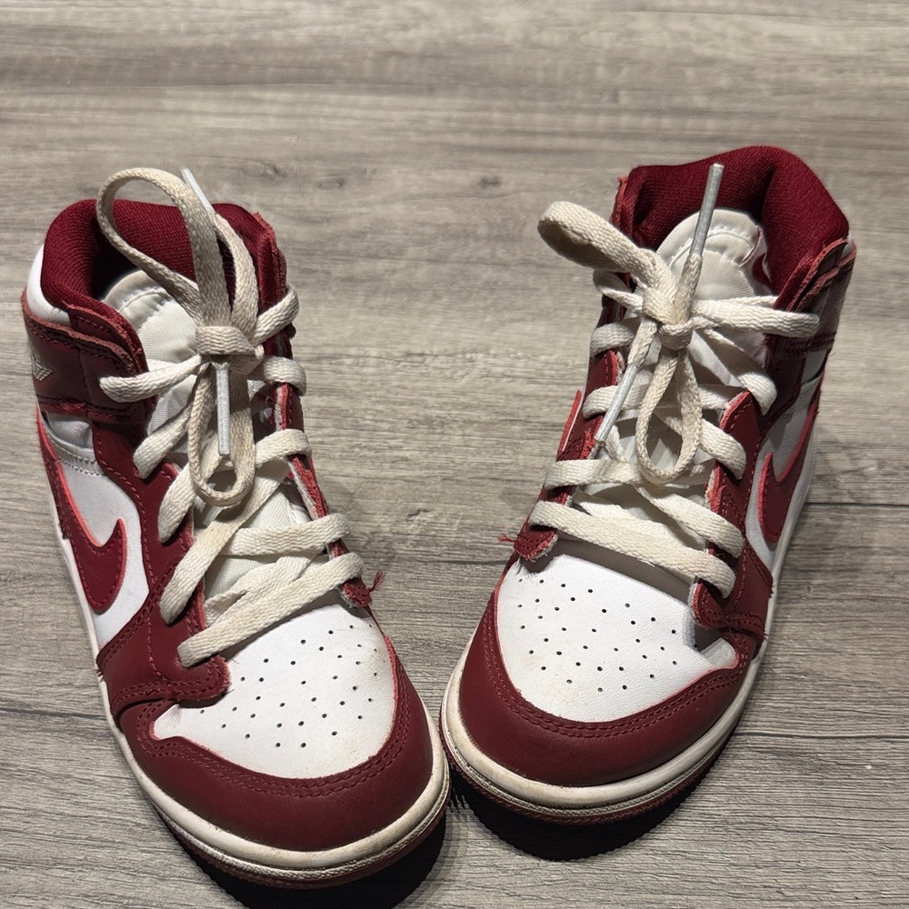 Jordan Kids Red and White Sneakers